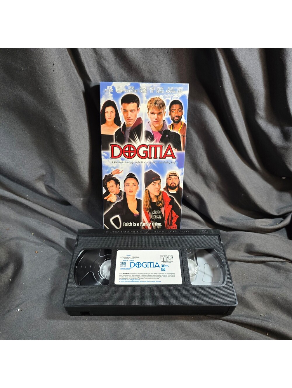 Dogma (VHS, 1999) Matt Damon Chris Rock Ben Affleck Salma Hayek